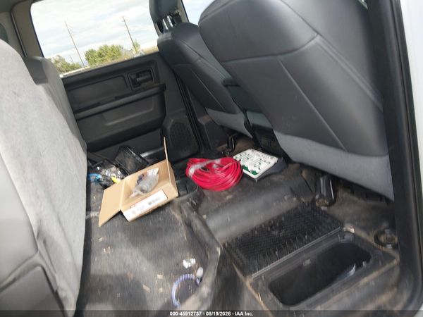 2018 RAM 2500 TRADESMAN  4X4 8' BOX — I8