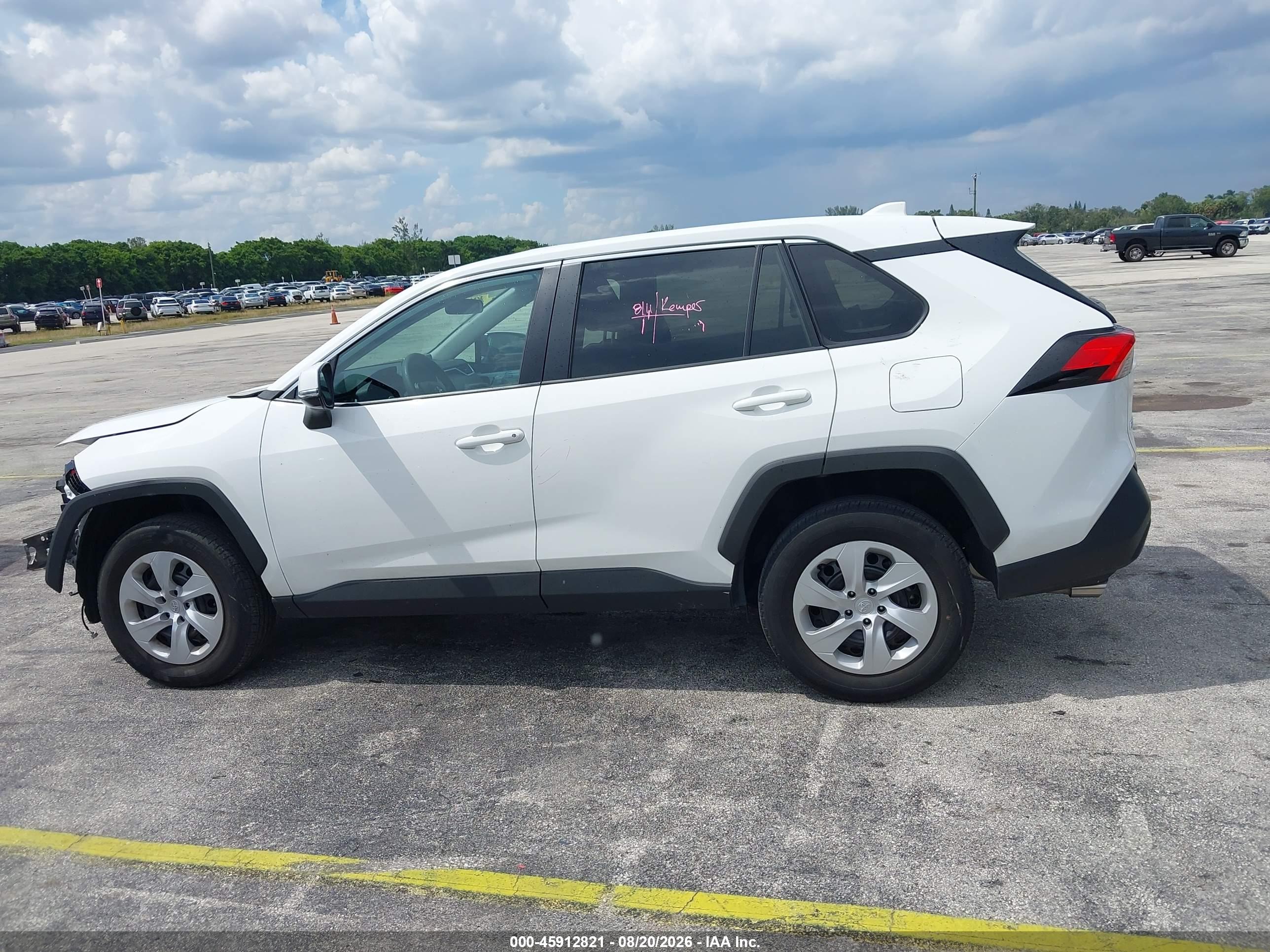 2024 TOYOTA RAV4 LE