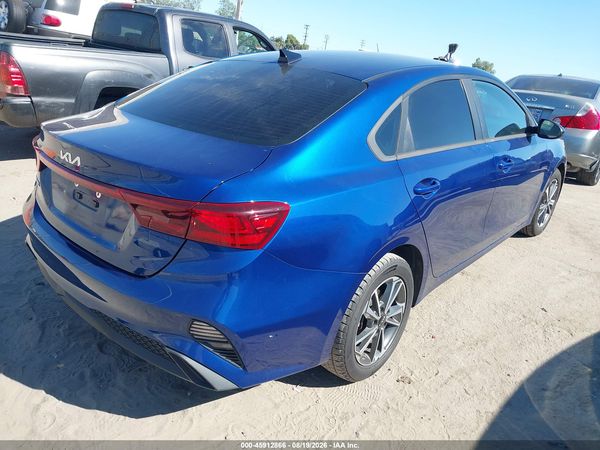 2022 KIA FORTE LXS