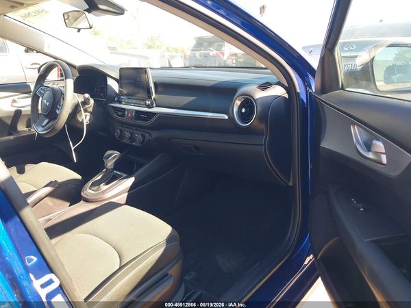 2022 KIA FORTE LXS