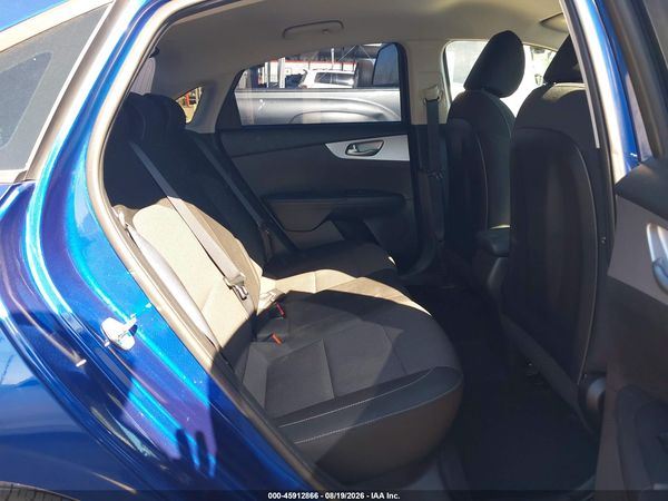 2022 KIA FORTE LXS