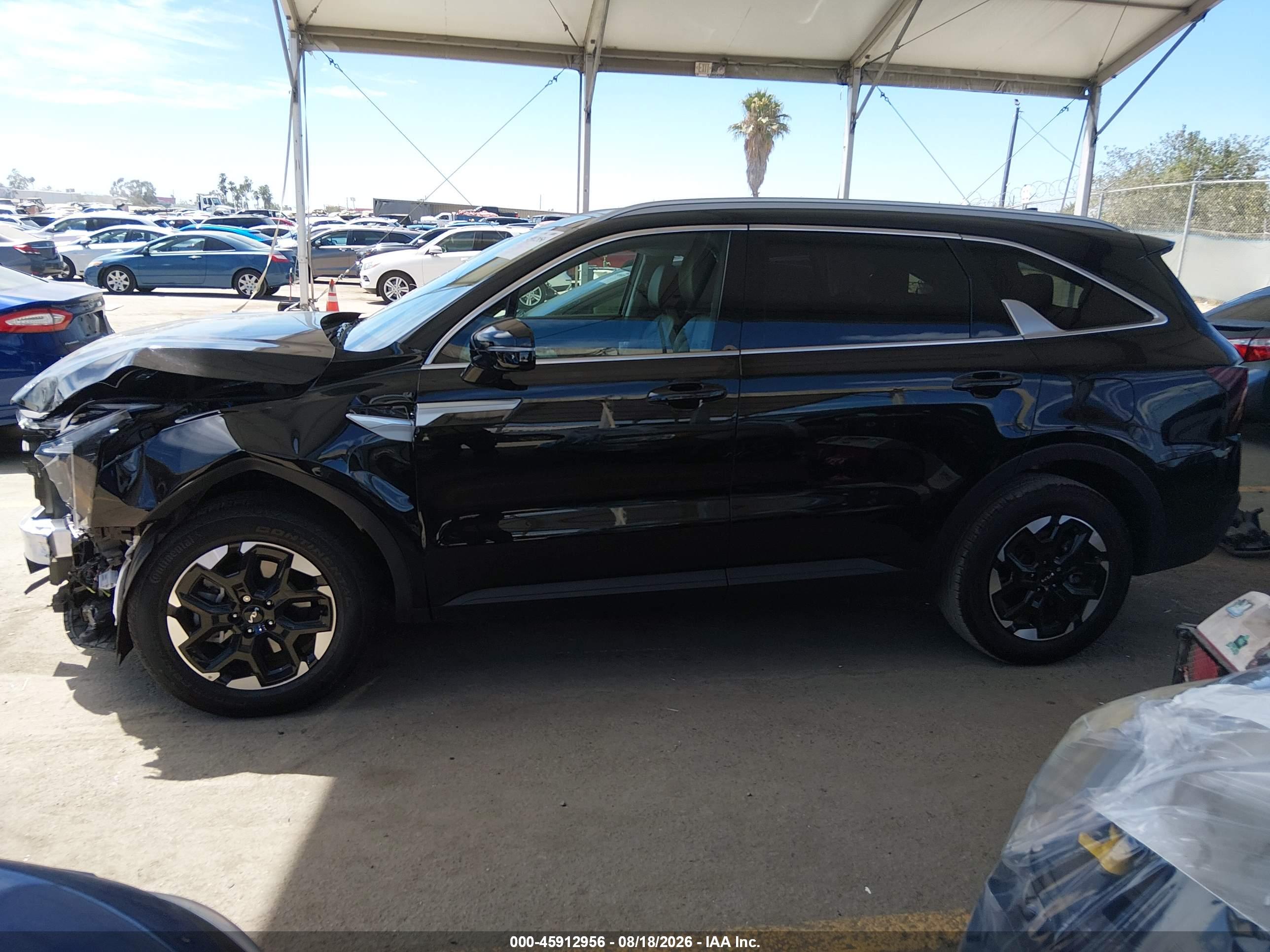 2025 KIA SORENTO S
