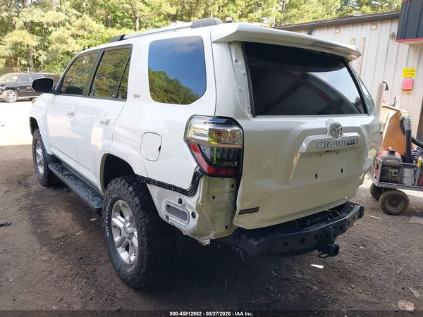 2020 TOYOTA 4RUNNER SR5 PREMIUM — I3