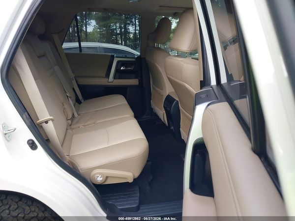 2020 TOYOTA 4RUNNER SR5 PREMIUM — I8