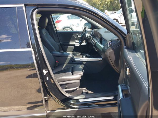 2025 MERCEDES-BENZ GLB 250 4MATIC — I5