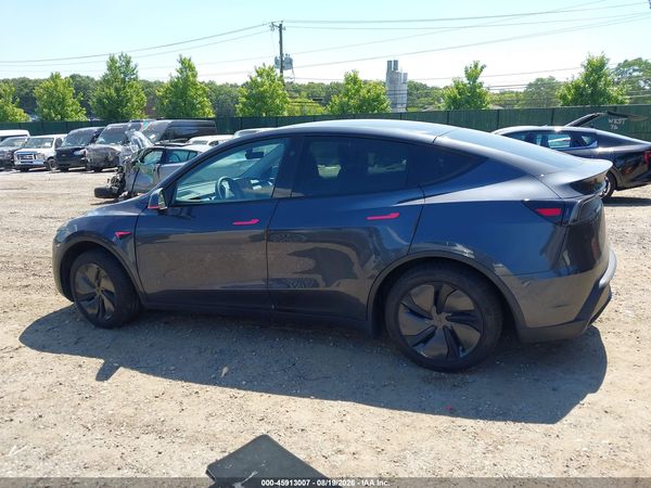 2026 TESLA MODEL Y