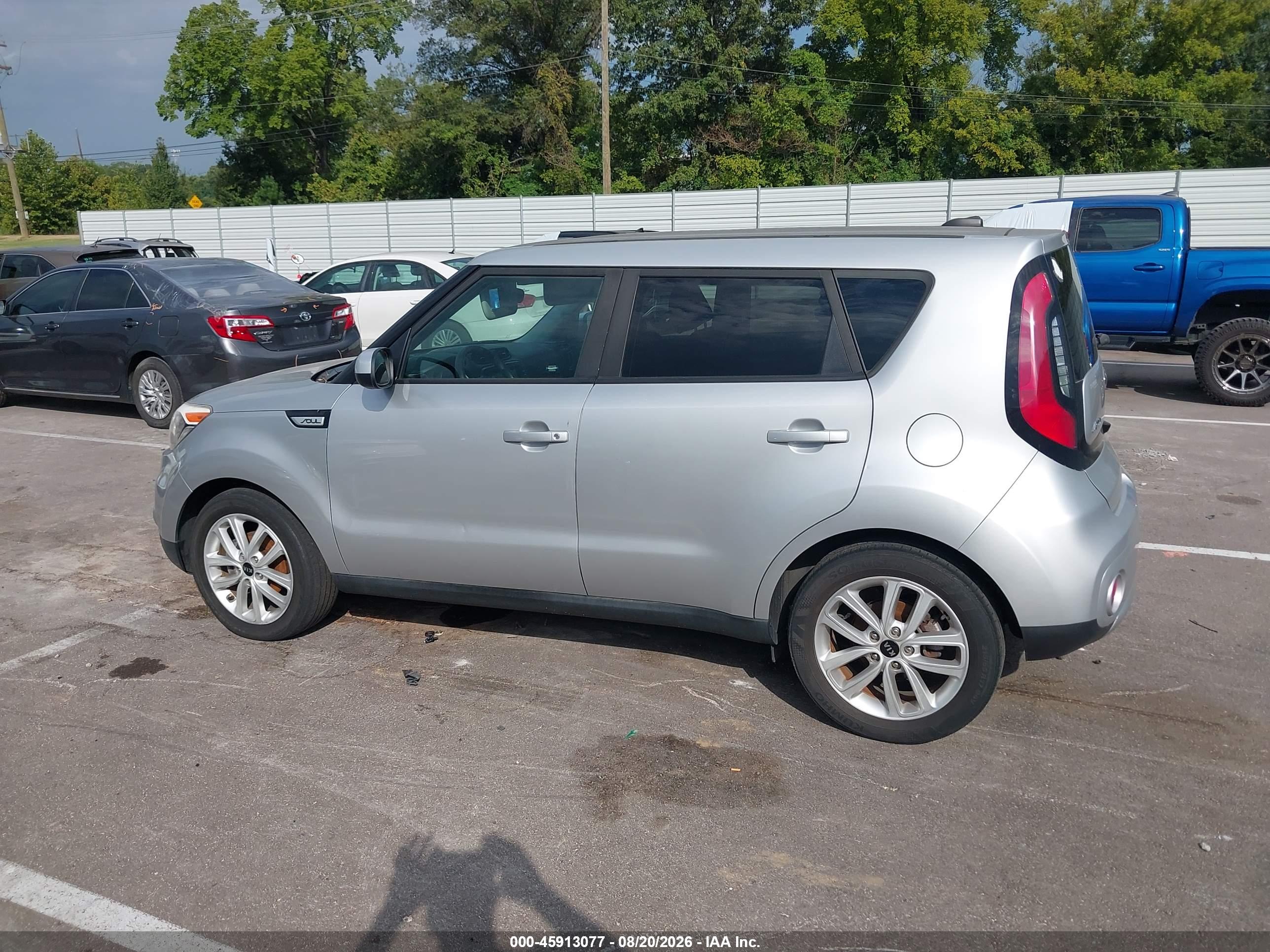 2018 KIA SOUL +
