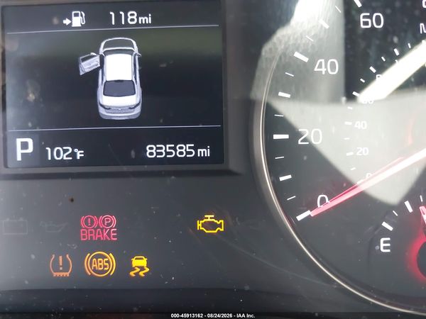 2017 KIA CADENZA PREMIUM — I118