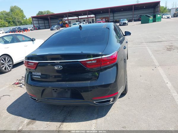 2017 KIA CADENZA PREMIUM — I119