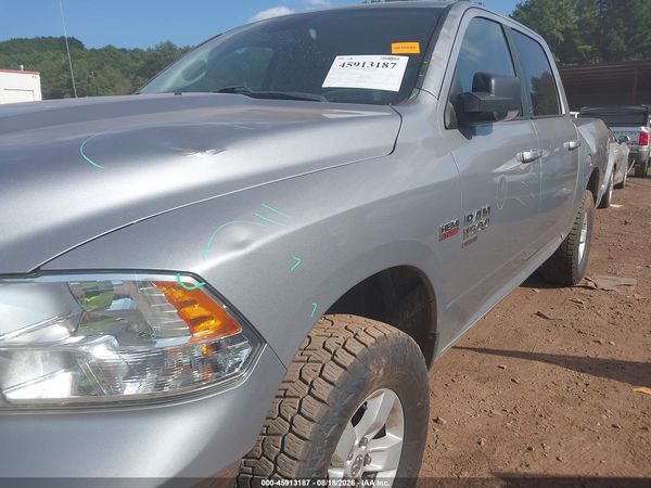 2019 RAM 1500 CLASSIC SLT  4X4 5'7 BOX