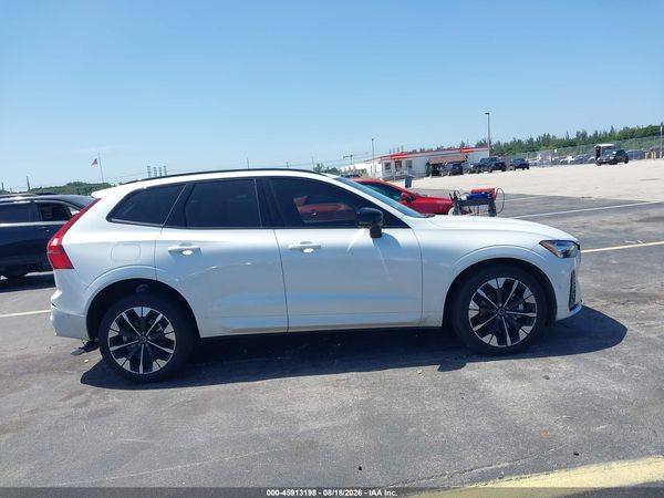 2026 VOLVO XC60 B5 PLUS