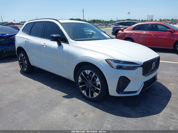 2026 VOLVO XC60 B5 PLUS