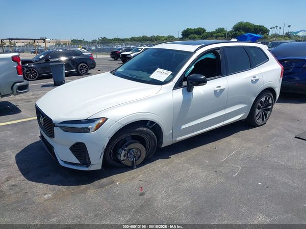2026 VOLVO XC60 B5 PLUS
