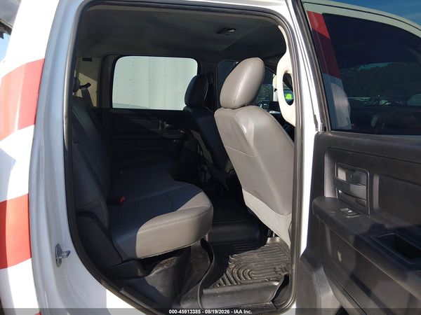 2017 RAM 5500 CHASSIS TRADESMAN/SLT/LARAMIE