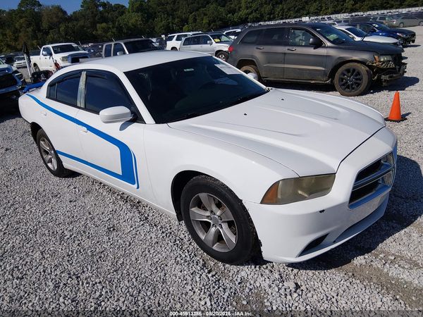2014 DODGE CHARGER SE — I1