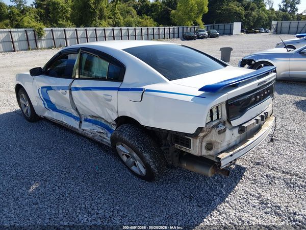 2014 DODGE CHARGER SE — I3