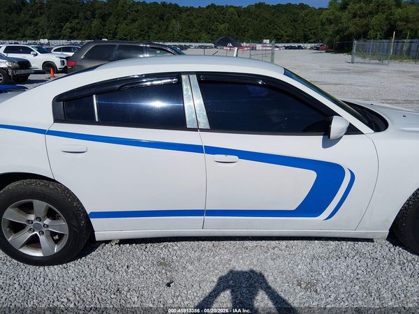 2014 DODGE CHARGER SE — I116