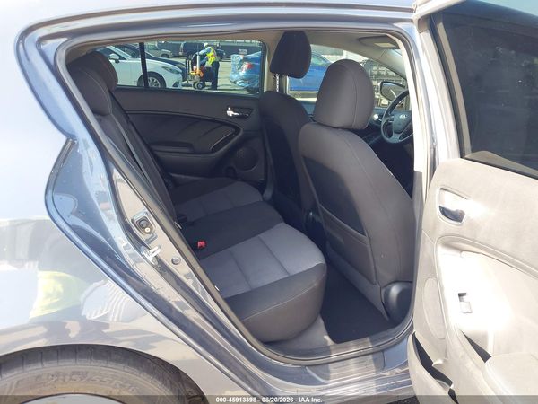2016 KIA FORTE LX