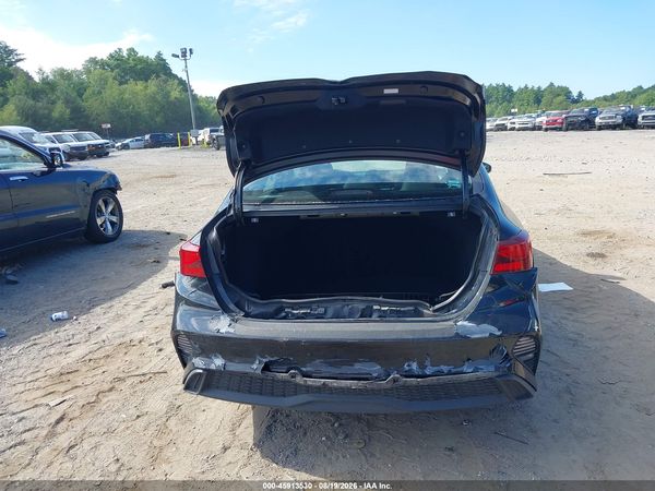 2023 KIA FORTE LXS