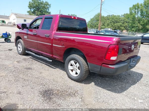 2018 RAM 1500 EXPRESS  4X4 6'4 BOX — I3