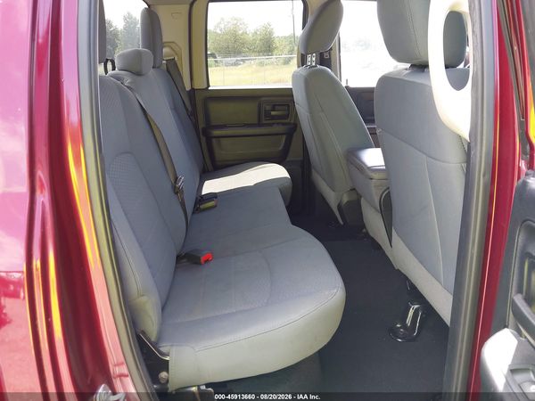 2018 RAM 1500 EXPRESS  4X4 6'4 BOX — I8