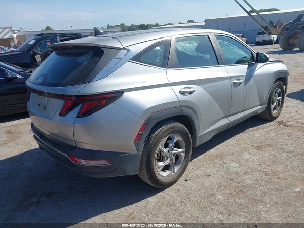 2024 HYUNDAI TUCSON SE