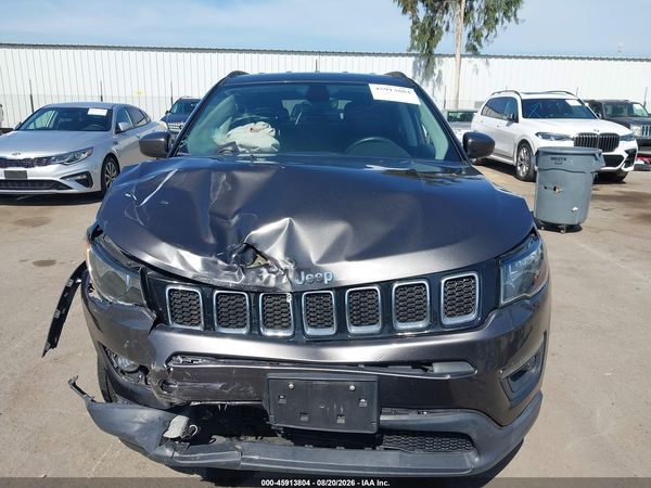 2018 JEEP COMPASS LATITUDE FWD — I115