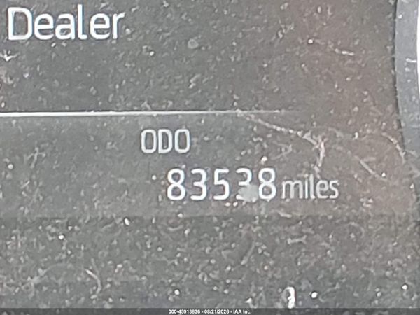 2021 TOYOTA HIGHLANDER XLE — I118
