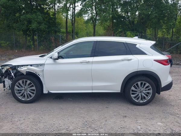 2023 INFINITI QX50 LUXE AWD