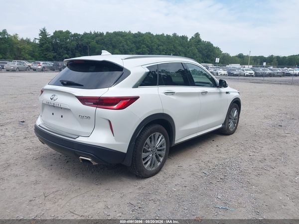 2023 INFINITI QX50 LUXE AWD