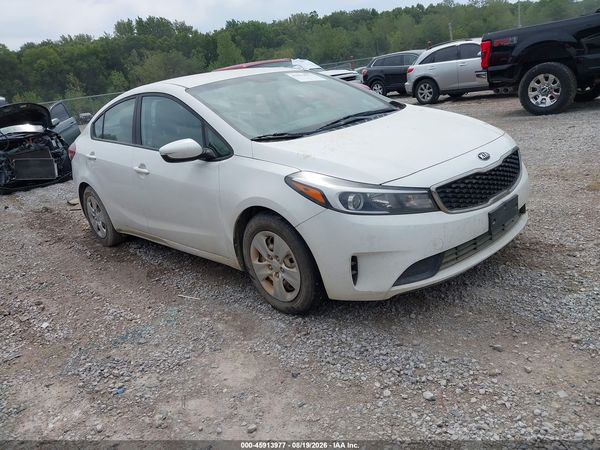 2017 KIA FORTE LX