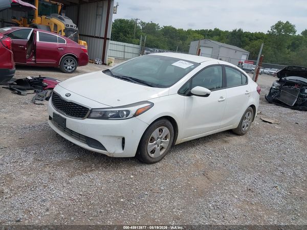 2017 KIA FORTE LX