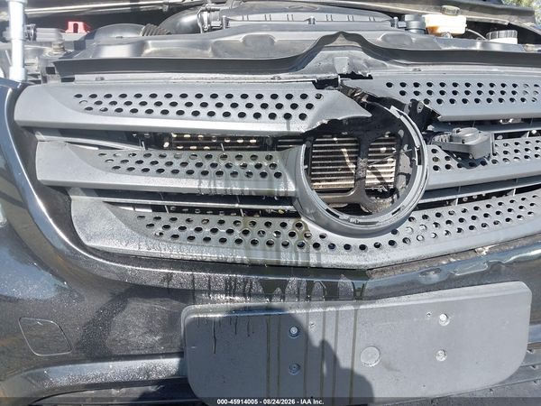 2018 MERCEDES-BENZ METRIS — I6