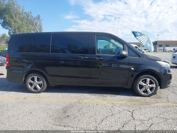 2018 MERCEDES-BENZ METRIS — I116