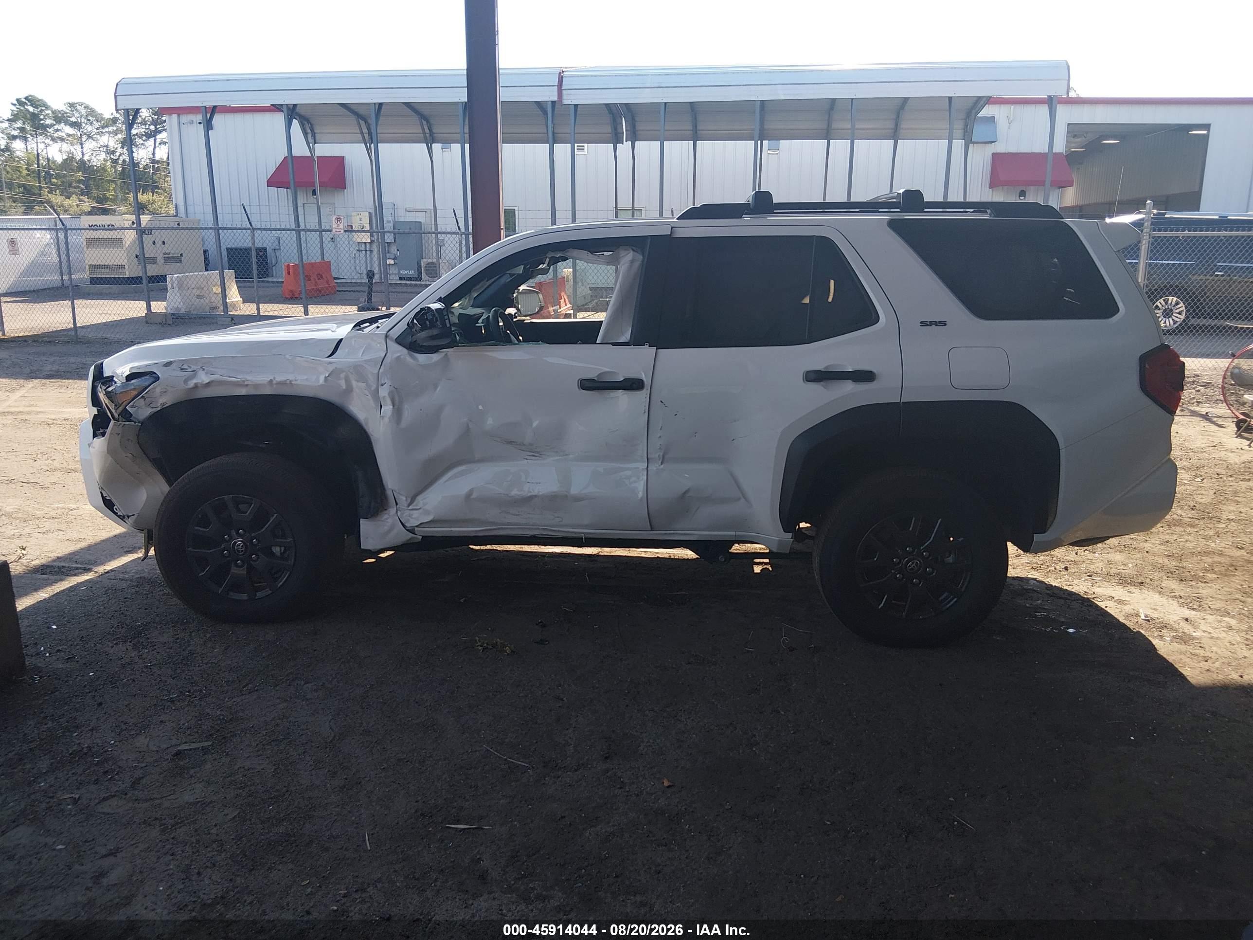 2026 TOYOTA 4RUNNER SR5
