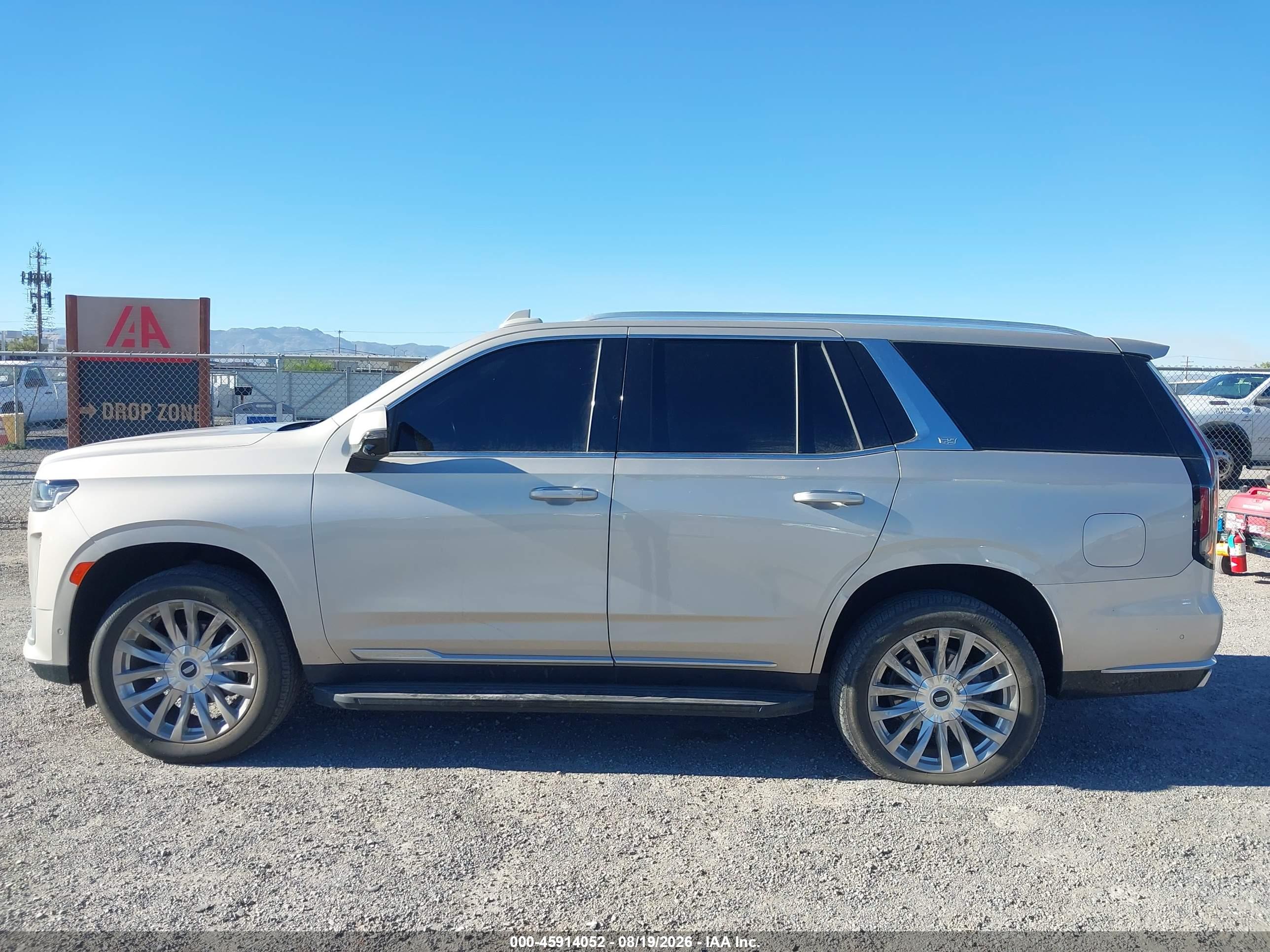 2023 CADILLAC ESCALADE 4WD PREMIUM LUXURY