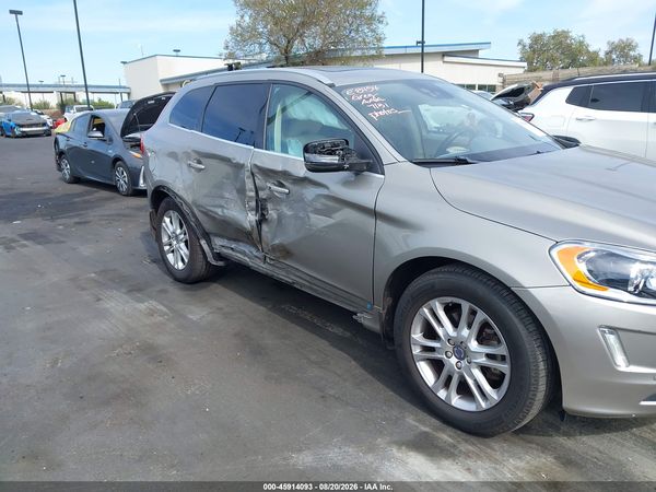 2016 VOLVO XC60 T5 DRIVE-E PLATINUM