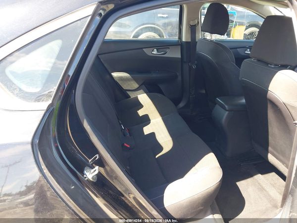 2019 KIA FORTE LXS