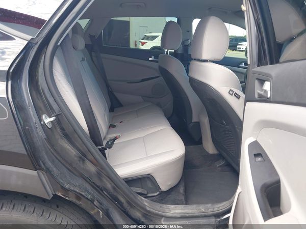 2019 HYUNDAI TUCSON SE — I8