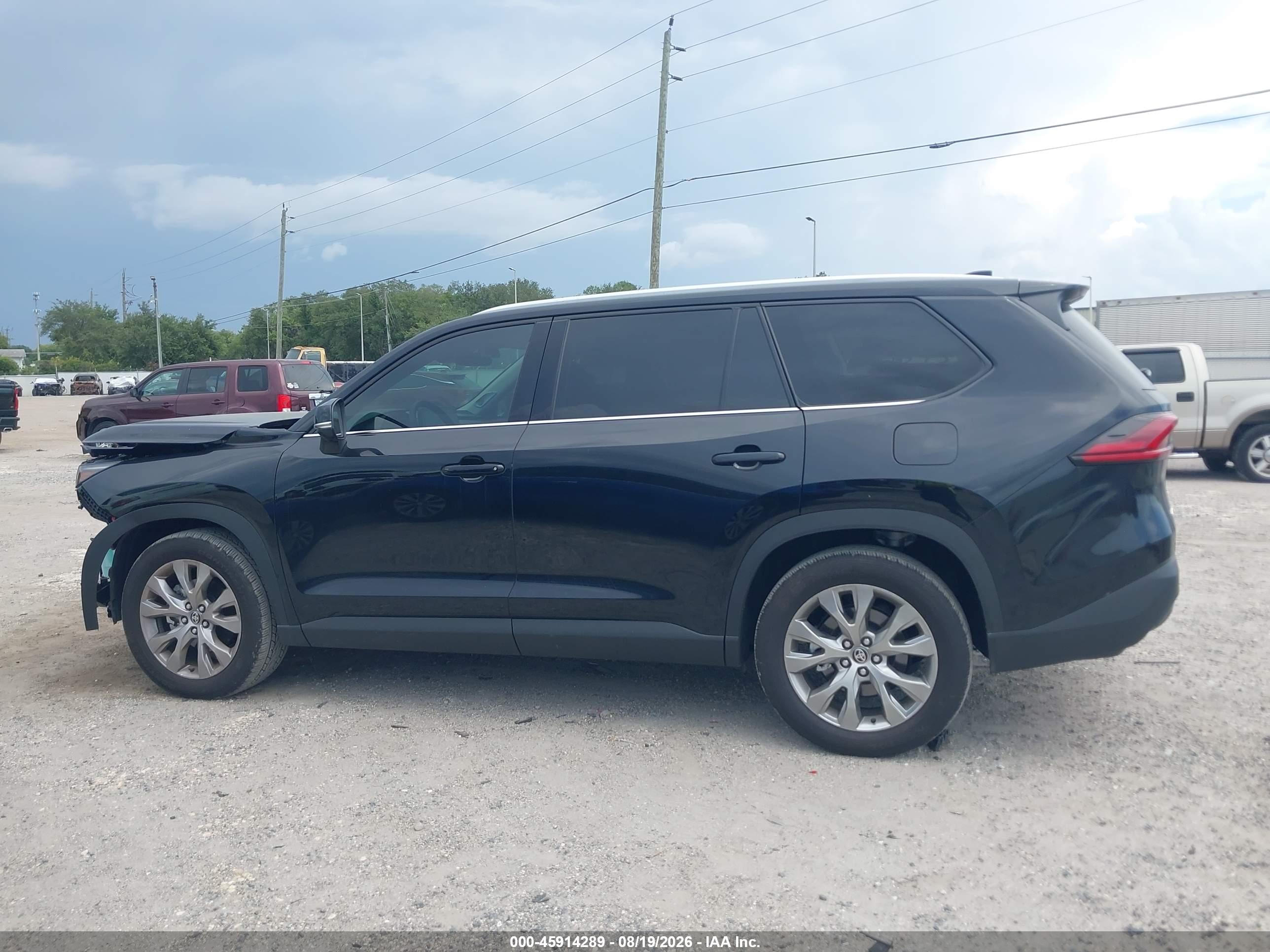 2026 TOYOTA GRAND HIGHLANDER LIMITED