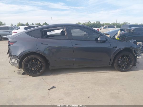 2020 TESLA MODEL Y