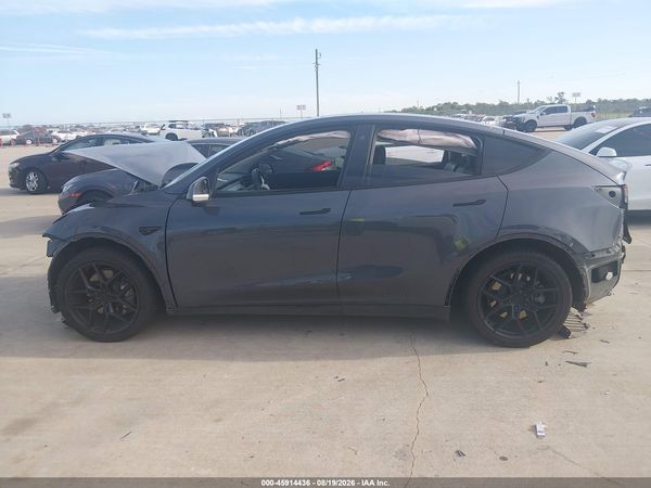 2020 TESLA MODEL Y