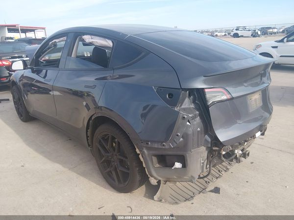 2020 TESLA MODEL Y