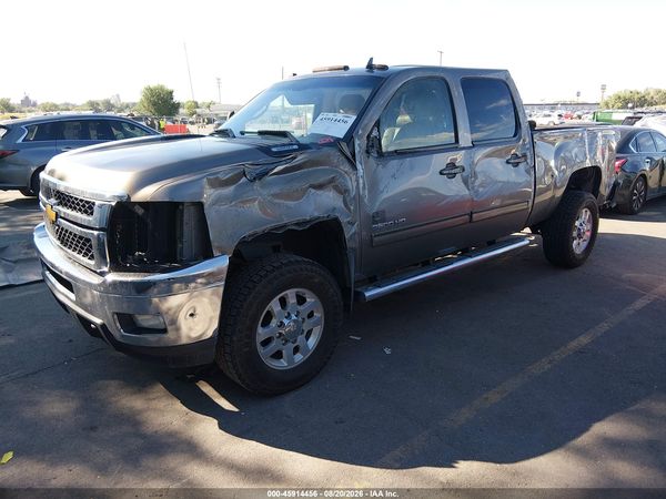 2012 CHEVROLET SILVERADO 3500HD — I2