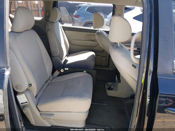 2017 KIA SEDONA L