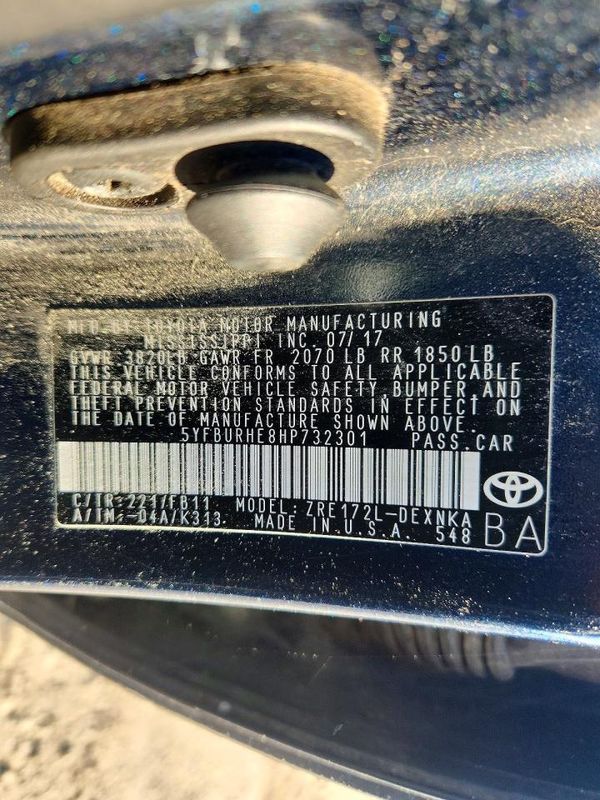 2017 TOYOTA COROLLA