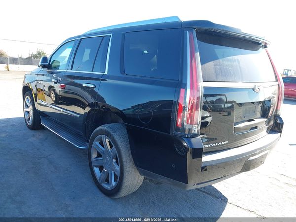 2017 CADILLAC ESCALADE LUXURY