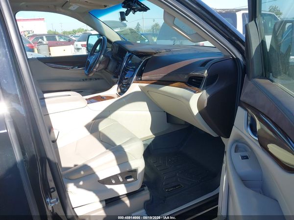 2017 CADILLAC ESCALADE LUXURY