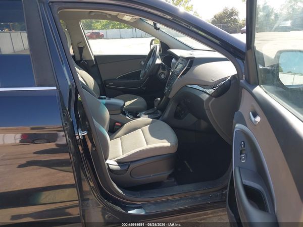 2016 HYUNDAI SANTA FE SE