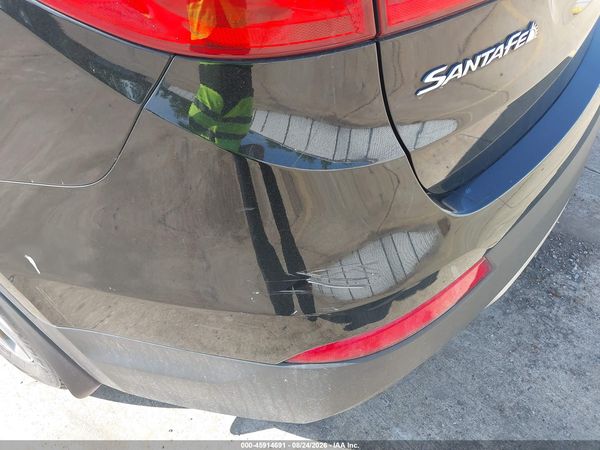 2016 HYUNDAI SANTA FE SE